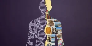 한 사람의 모습이 왼쪽 절반은 유전자(DNA 나선 구조) 이미지와 겹쳐지고, 오른쪽 절반은 다양한 라이프스타일(책, 옷, 여행 사진, 미술 도구) 이미지와 겹쳐져 있는 이미지